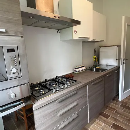 Panorama Apartment Stresa