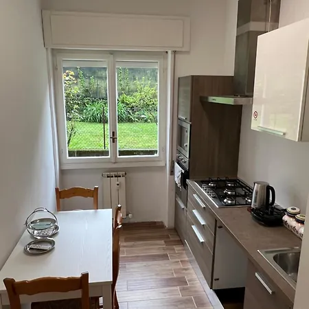 Panorama Apartment *